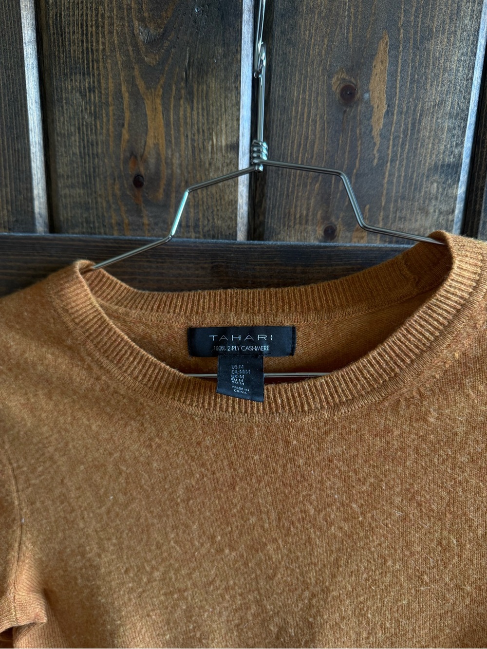 Tahari Women’s Cashmere Crewneck Sweater - Rust
